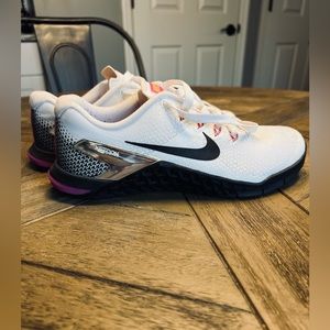 Nike Metcon Training Shoes - Size 6.5